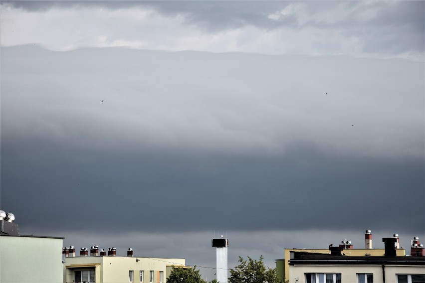 Gwałtowne burze nadchodzą nad nasz region. Są ostrzeżenia i pierwsze oznaki gwałtownych zjawisk w pogodzie ZDJĘCIA