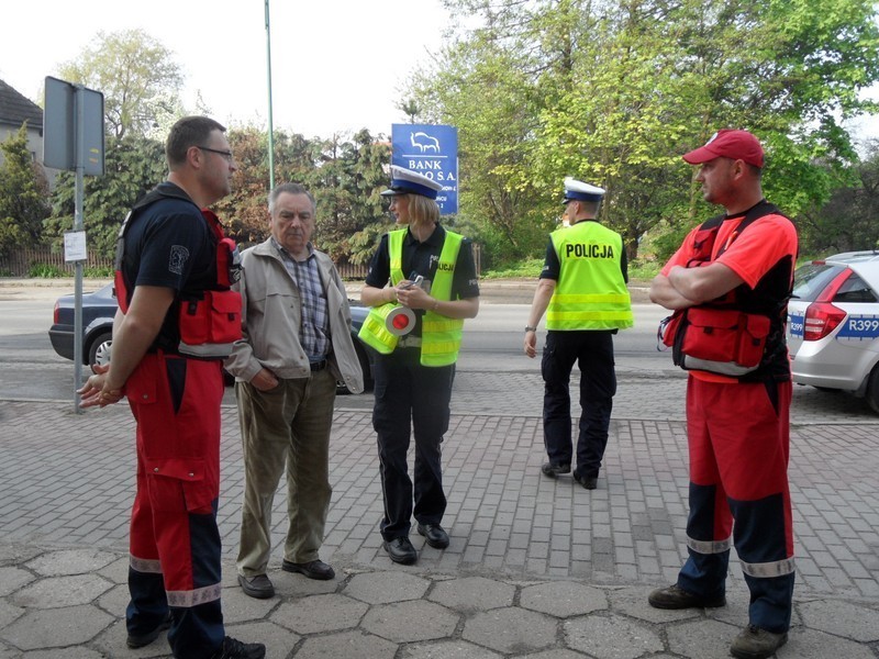 Lubliniec: Policja, ratownicy medyczni i mundurówka kontrolowali kierowców