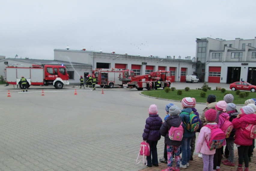 Straż pożarna w Lublińcu gościła przedszkolaki z Glinicy