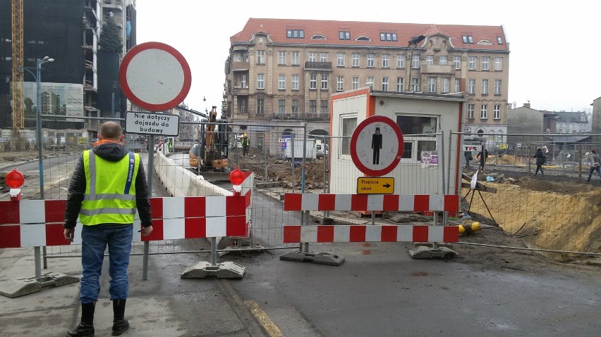 Gliwice: Ulica Zwycięstwa zamknięta.