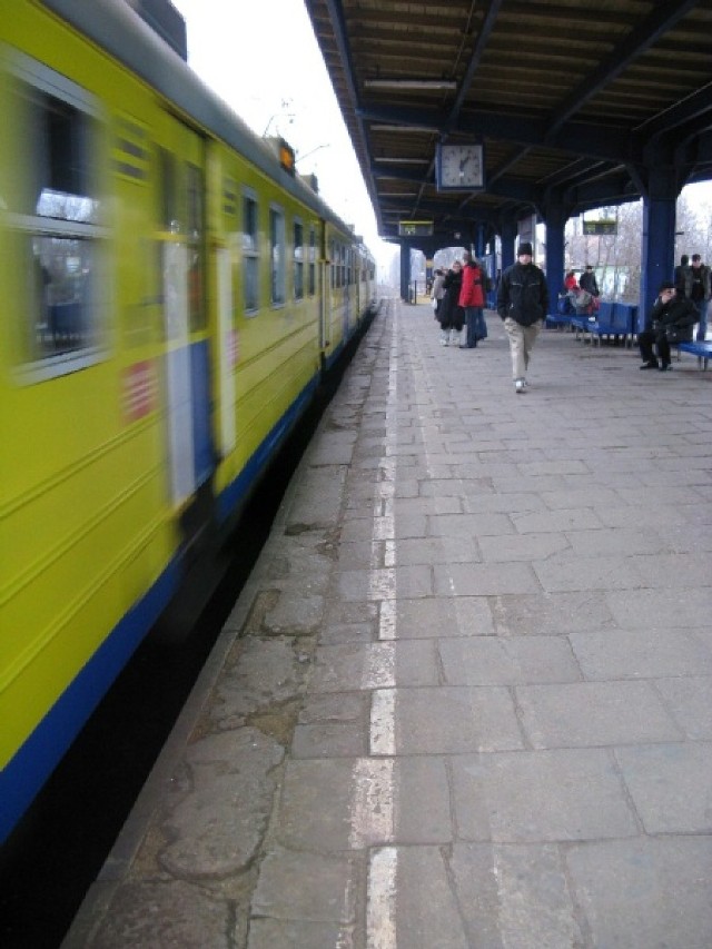 Z powodu modernizacji linii kolejowej do Warszawy, Szybka Kolej ...