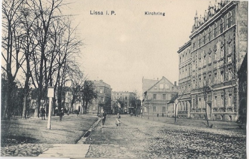 Plac Metziga w Lesznie kiedyś nosił nazwę Rynek Kościelny w...