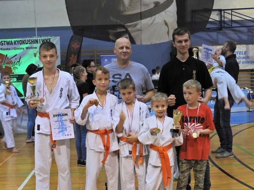 Sukces Akademii Karate Kyokushin z Radomska na III Ogólnopolskich Mistrzostwach Kyokushin i WKF „Karate Kid”