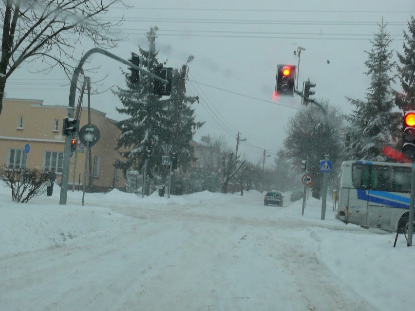 Chełm: Miasto zasypane śniegiem, ale przejezdne