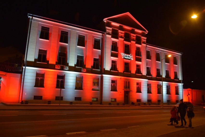 Niezwykła iluminacja Zakładu Karnego w Tarnowie