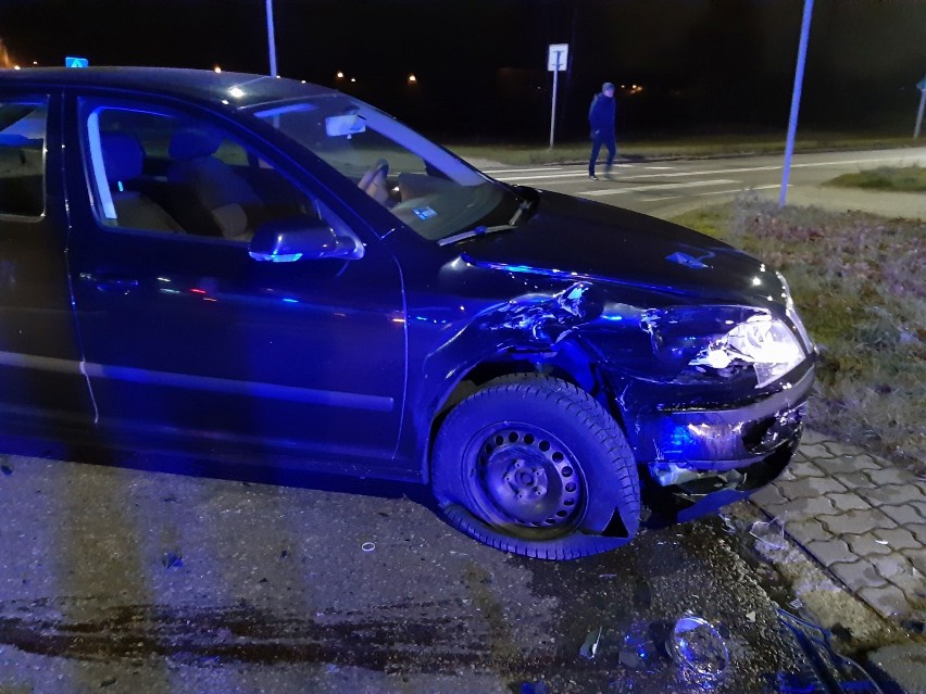 Groźny wypadek na osiedlu Zachód w Szczecinku [ZDJĘCIA]