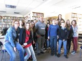 Mistrz Polski w kulturystyce spotkał się w bibliotece w Stegnie z miejscową młodzieżą