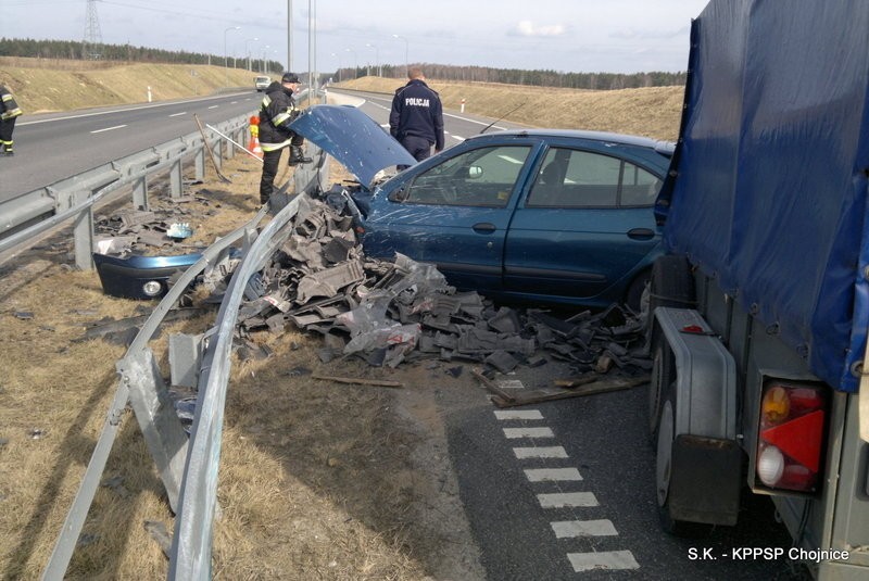 Wypadek na obwodnicy Chojnic: Zobacz skutki wypadku na obwodnicy [ZDJĘCIA]