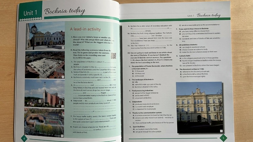 W Bochni ukazał się podręcznik do języka angielskiego z Bochnią w tle na poziomie szkoły średniej, omawia zabytki z Bochni i okolic. WIDEO