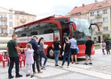 Światowy Dzień Krwiodawcy. Zbiórka krwi pod ratuszem w Kaliszu ZDJĘCIA