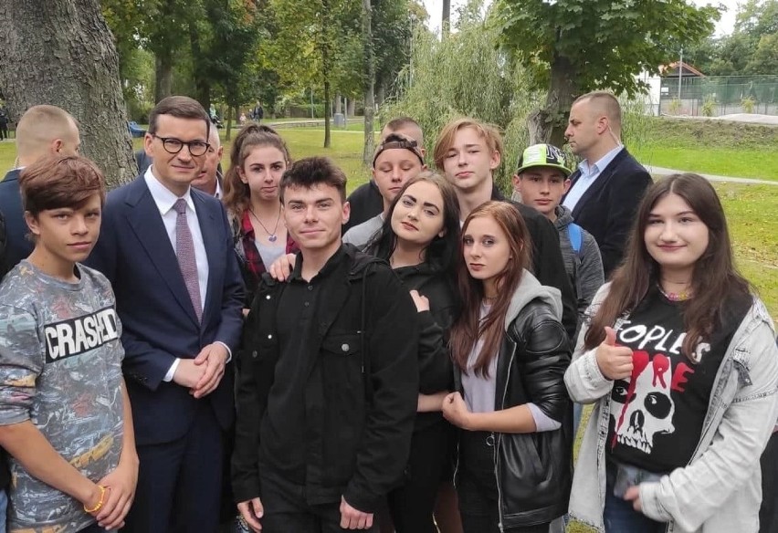Jędrzejowska młodzież na spotkaniu z premierem Mateuszem...