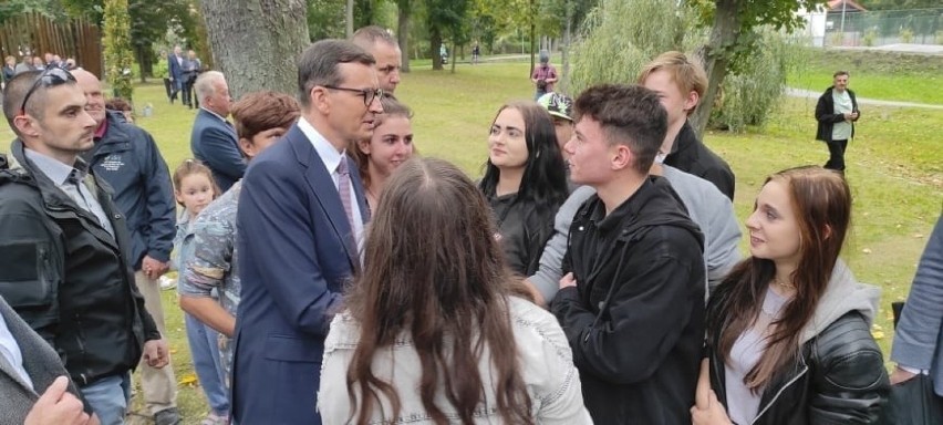 Jędrzejowska młodzież na spotkaniu z premierem Mateuszem...