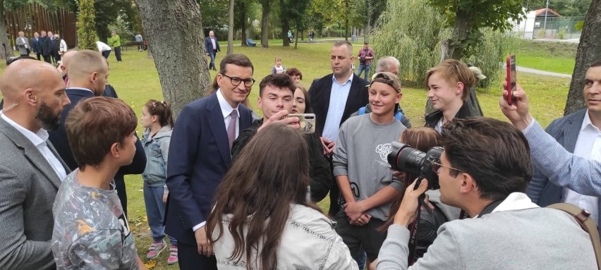 Jędrzejowska młodzież na spotkaniu z premierem Mateuszem...