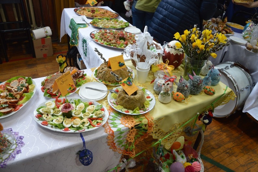 Prezentacja Tradycji Wielkanocnych w I LO w Głogowie [ZDJĘCIA]