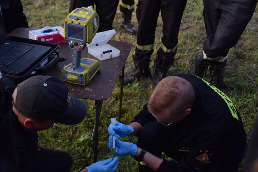 Co strażacy ratownictwa chemicznego z Piły robili w Brzeźnie Człuchowskim
