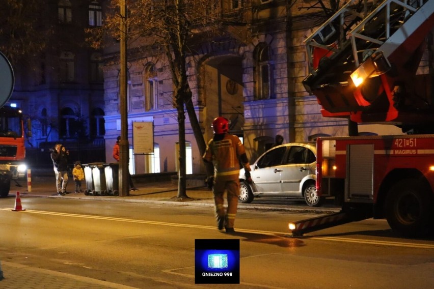 Gniezno. Interwencja straży pożarnej przy ulicy Lecha