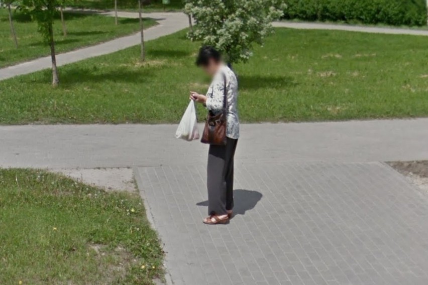 Mieszkańcy osiedla Widok w Skierniewicach na Google Street View. Kogo złapała kamera? 