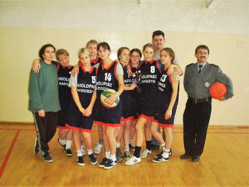 6 listopada 2001 roku - Turniej Szkół Gimnazjalnych Powiatu...