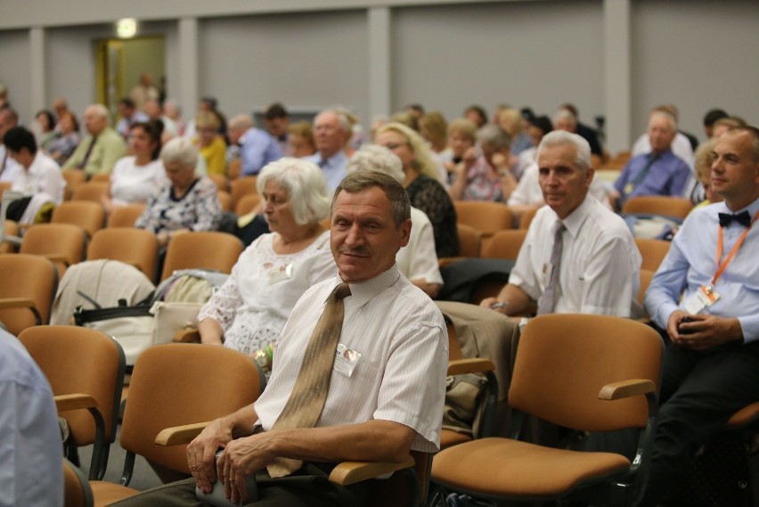 Kongres został przygotowany głównie z myślą o osobach, które...