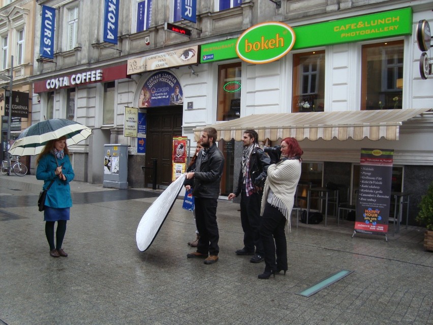 Akcja "Rudy Poznań" zorganizowana przez artystów grupy "Rover"