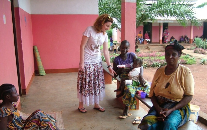 Izabela Cywa w Afryce jest już od 10 lat. Kierowała m.in....