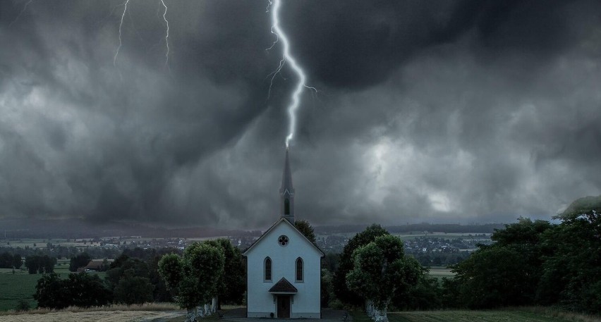 Latem występuje szczególnie duże ryzyko wystąpienia nie...