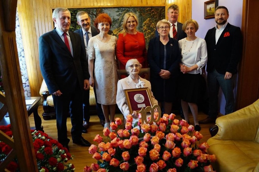 Irena Depta zamieszkała w powiecie radziejowskim skończyła 100 lat [zdjęcia]