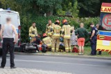 Zdarzenie losowe na ulicy Cmentarnej we Włocławku. Mężczyzna upadł podczas wsiadania