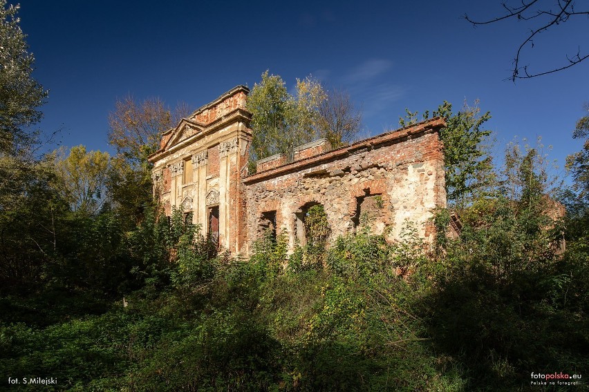 Na naszych oczach umarła perła architektury