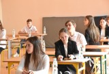 Egzamin ósmoklasisty 2024 w Malborku. Przed matematyką byliśmy w Szkole Podstawowej nr 9