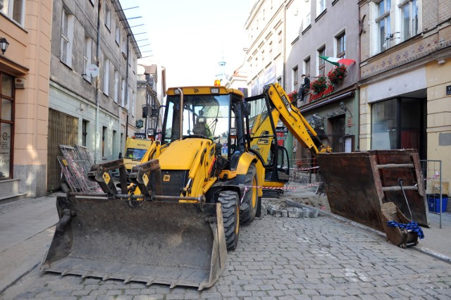 Remont ulicy Wrocławskiej w Poznaniu.