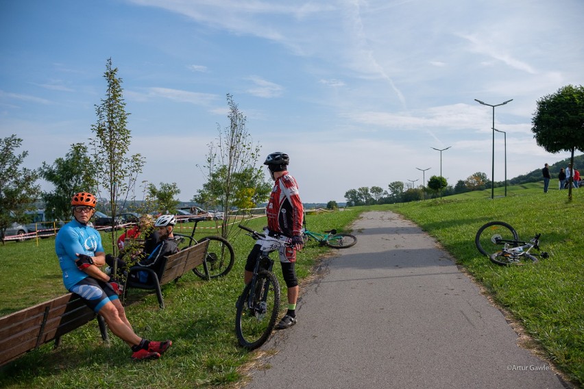 Tarnów. Rodzinne ściganie na "Marcince". Zawody Family Cup MTB w Tarnowie [ZDJĘCIA]