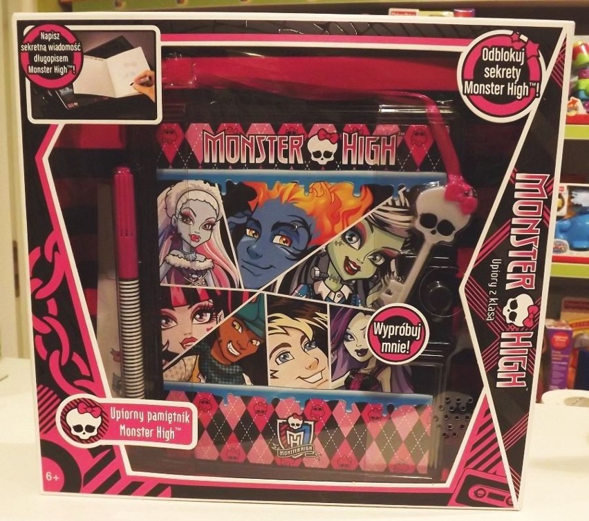 Upiorny pamiętnik Monster High. 

Gadżety z Monster High...