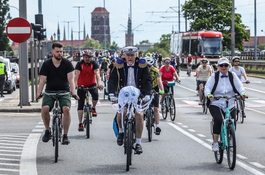 XXIV Wielki Przejazd Rowerowy. Dobra zabawa, rodzinna atmosfera i odrobina ruchu. Wyjątkowy rajd powrócił na ulice Pomorza!