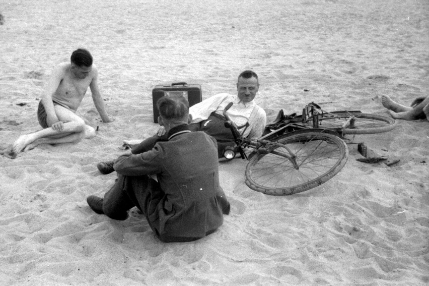 Sieradz i okolice wiosną 1940 roku na zdjęciach niemieckiego...