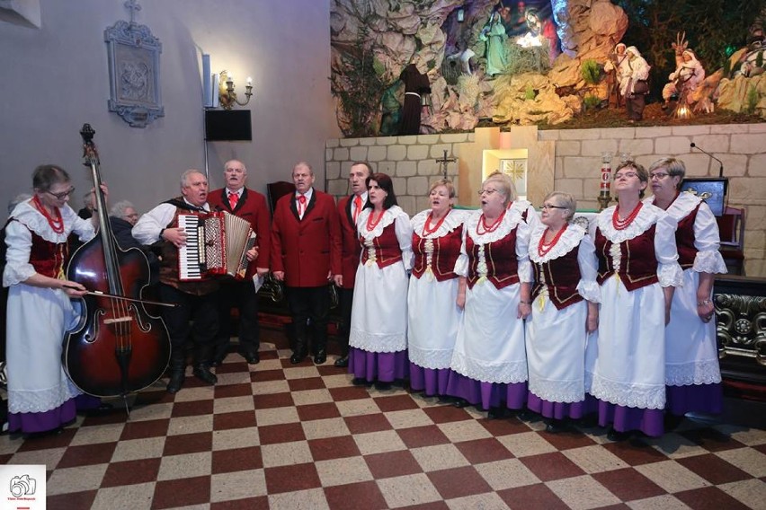 KOBYLIN: Wspólne kolędowanie w sanktuarium Matki Bożej przy Żłóbku [FOTOGALERIA]