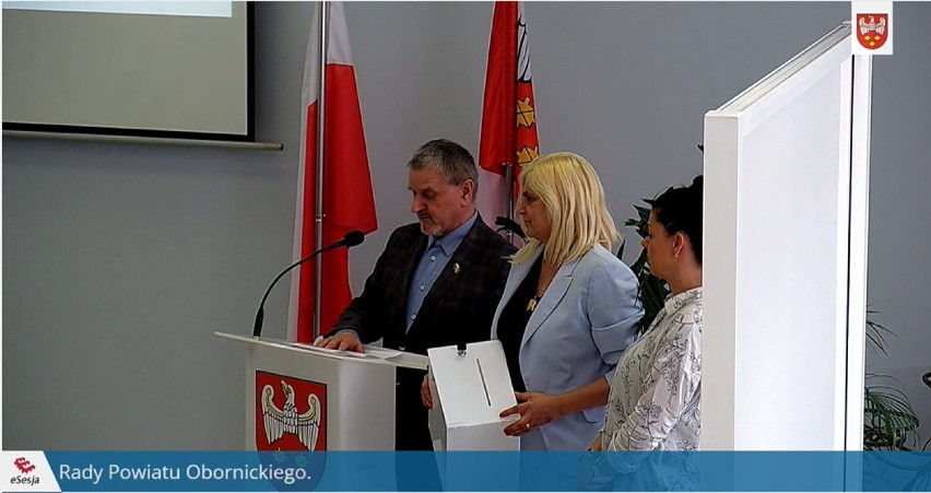 Anna Nowicka nie jest już wiceprzewodniczącą rady powiatu obornickiego