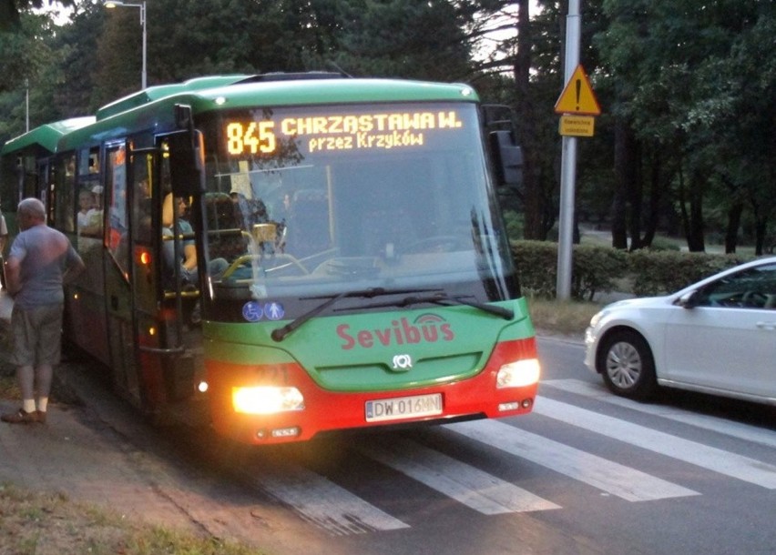 Autobusy linii 904, 911, 914, 921, 924, 931, 934 i 936 będą...