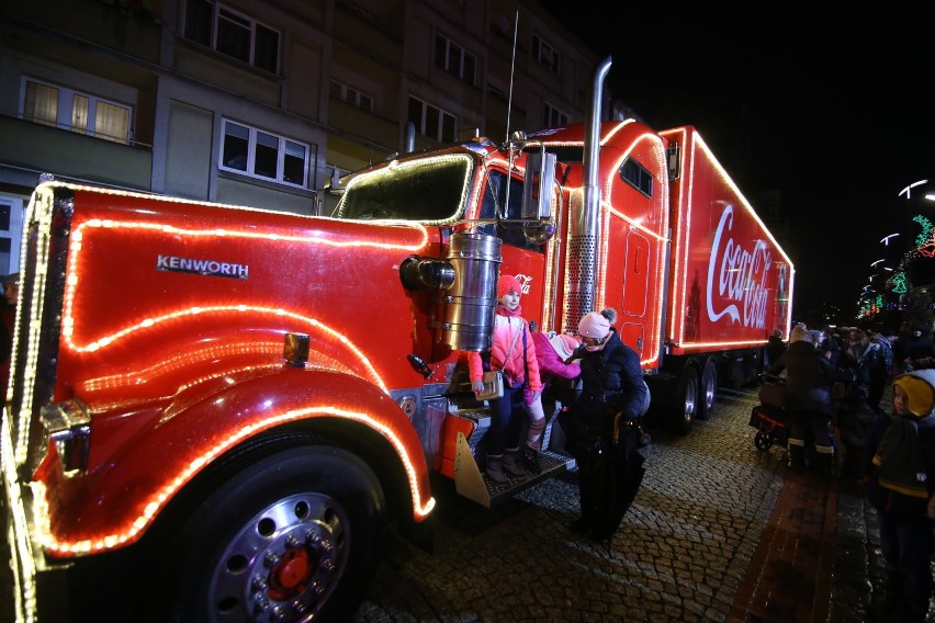 Coca-Cola w Bytomiu: tłumy bawią się na Rynku [ZDJĘCIA]