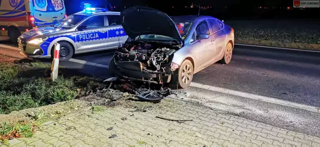 Wypadek Dziekanowice. Kierowca trafił do szpitala [FOTO]