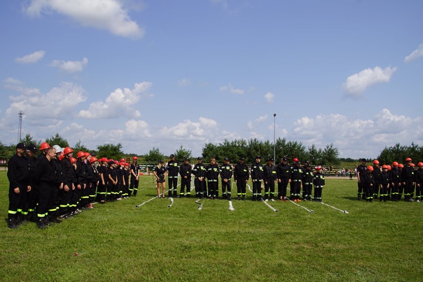 Młodzieżowe zawody strażackie w gminie Rogowo k. Rypina. Zobacz zdjęcia