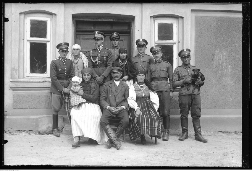 Rok 1930. Wizyta 1 Pułku Szwoleżerów w Charłupi Małej