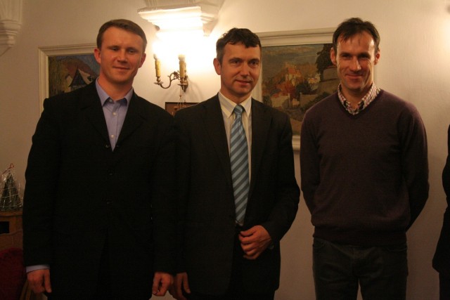 Rafał Suszek pierwszy od lewej