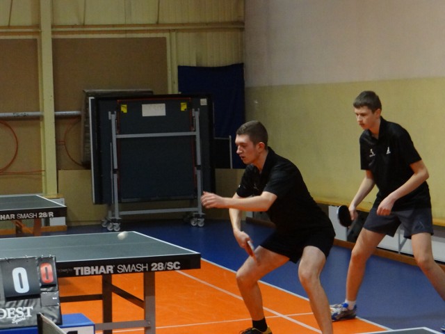 Tenisiści UMLKS Radomsko pokonali w meczu V ligi MLUX II Piotrków Tryb. 7:3
