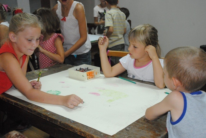 Bajkowe Arkana w Czempiniu - dzieci tworzą musical