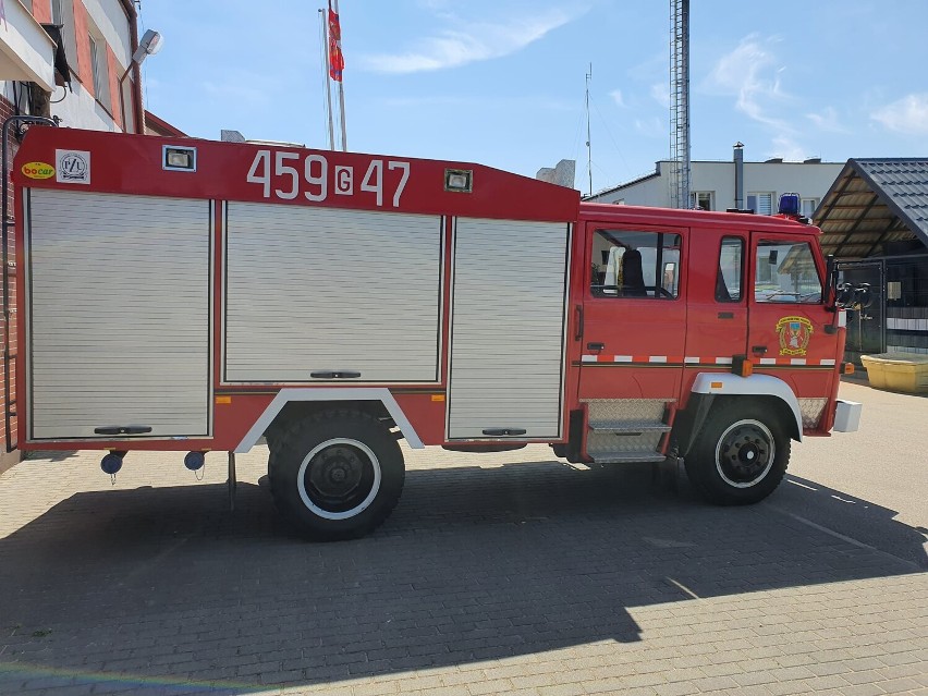 OSP Stara Kiszewa sprzedaje samochód strażacki. To star,...