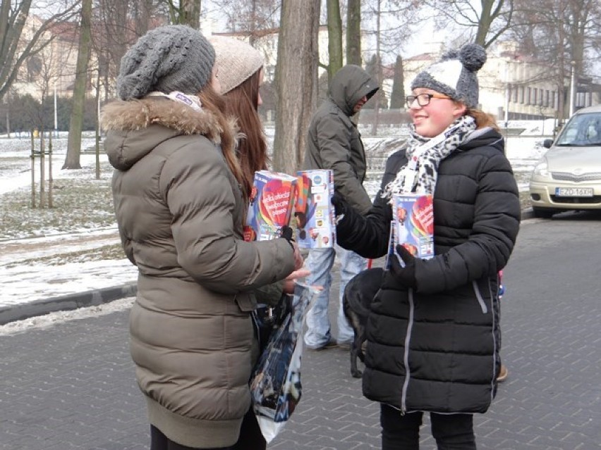 WOŚP w Zduńskiej Woli i w Szadku. Sztaby czekają na wolontariuszy 