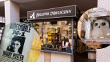 Wstęp tylko dla czarodziejów! W centrum Warszawy otwarto sklep Harry'ego Pottera. Co kupicie pod najbardziej magicznym adresem w stolicy?