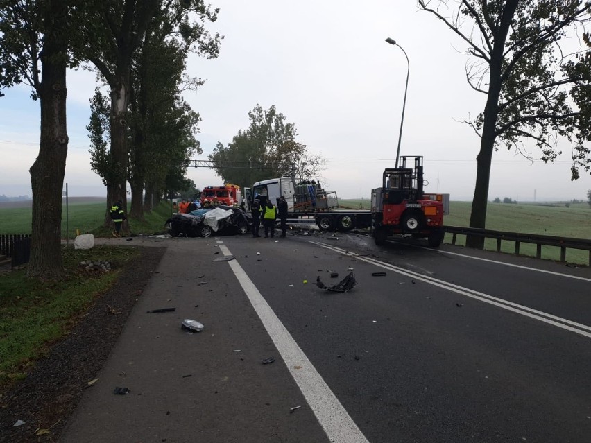 Śmiertelny wypadek w Rakowcu niedaleko Gniewa - droga krajowa 91 zablokowana 