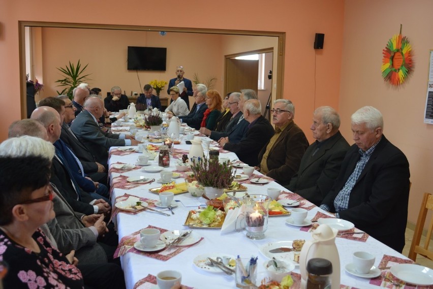 Śniadanie w Dziennym Domu „Senior-Wigor”